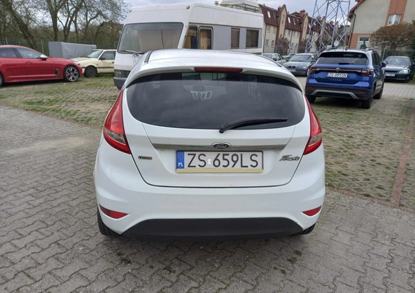 Ford Fiesta cena 18900 przebieg: 97158, rok produkcji 2010 z Szczecin małe 22